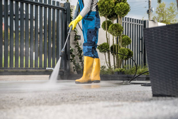 Best Sidewalk Pressure Washing  in Zillah, WA